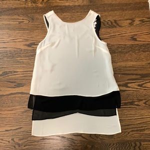 BCBGeneration Sleeveless Black/White Top - Small
